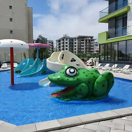 Kellers - Pool & شقة *