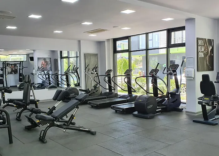 Kellers - Pool & Апартаменты