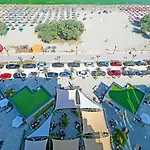 Kellers - Pool & * Năvodari