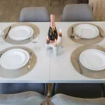 Kellers - Pool & Apartament *
