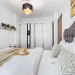 Apartament Kellers - Pool & *