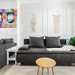 Apartament Kellers - Pool & Năvodari