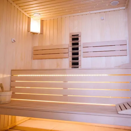 דירה Kellers - Pool & Năvodari