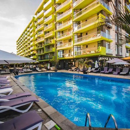 Kellers - Pool & Apartamento *