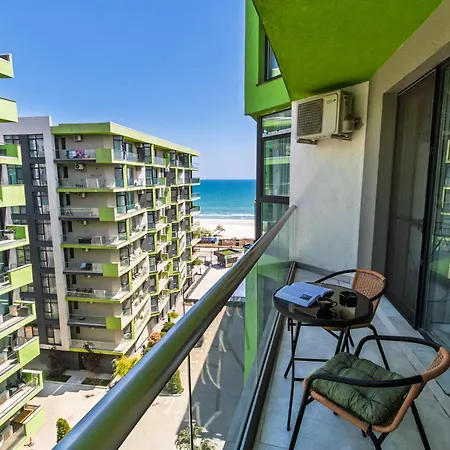 דירה Kellers - Pool & Năvodari