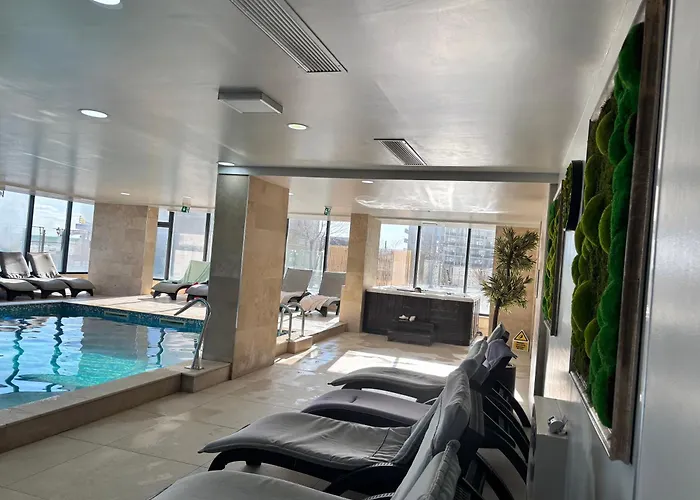 Apartamento Kellers - Pool & Năvodari