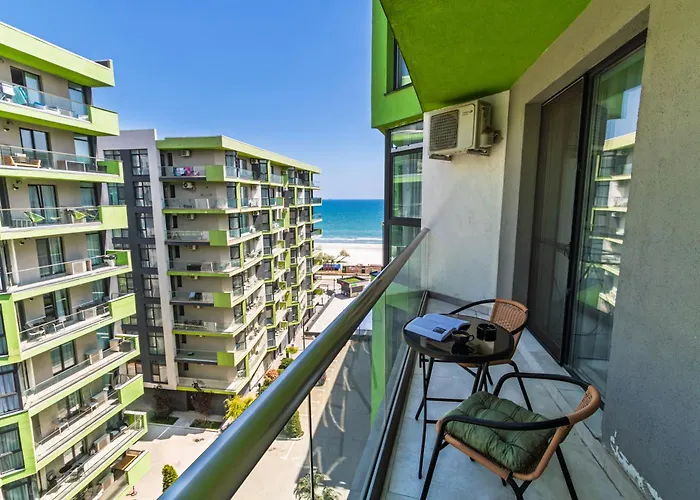 Apartamento Kellers - Pool & Năvodari